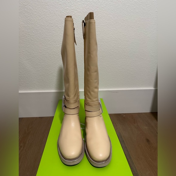NIB Sam Edelman Boot - Picture 4 of 10